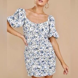 Mable Floral Mini Dress Ruched with Puff Sleeves Size S - M Medium